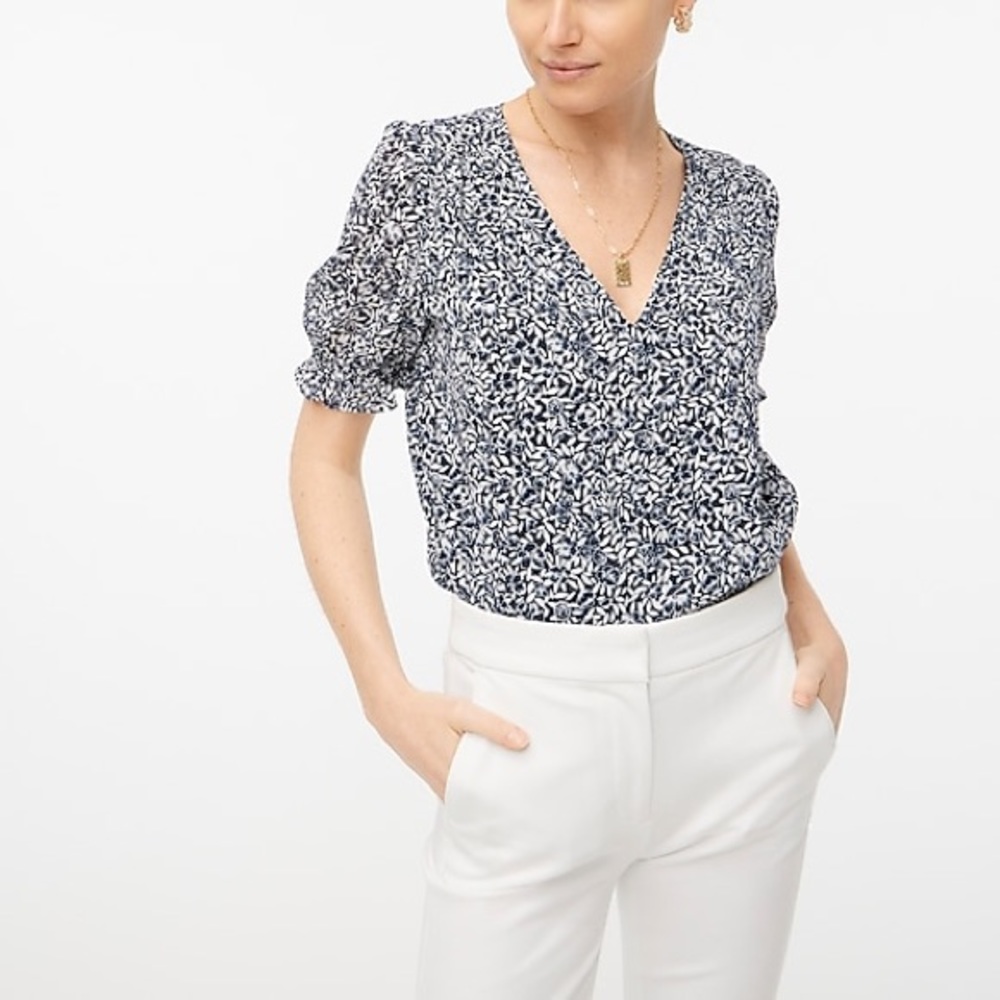 Smocked crinkle puff-sleeve top